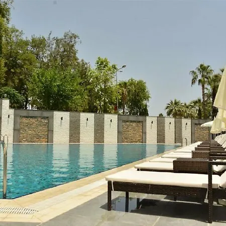 Отель Imperial Turkiz 5*